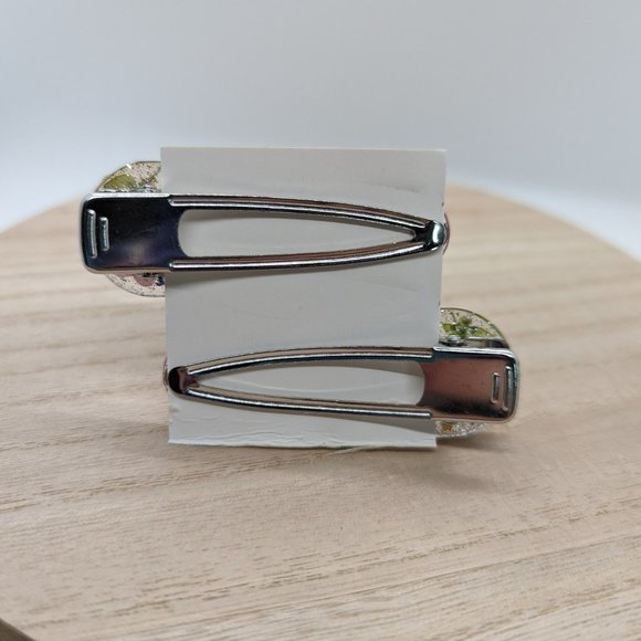 Cute Barrettes Set of 2 Dried Flowers - Picture 2 of 2